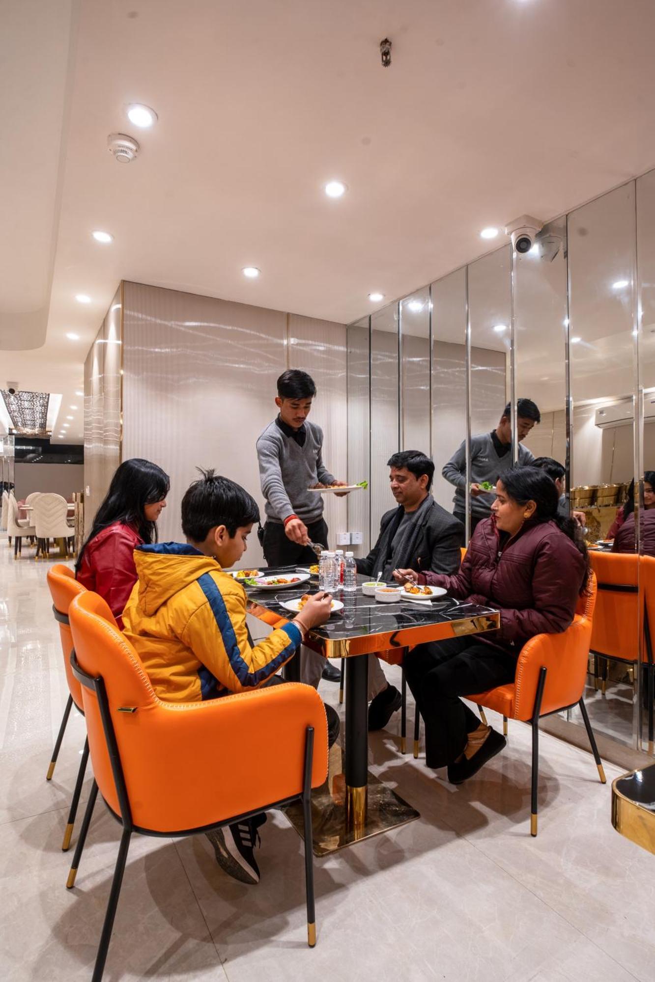 Hotel Ginger Palace Delhi Airport New Delhi Exterior foto
