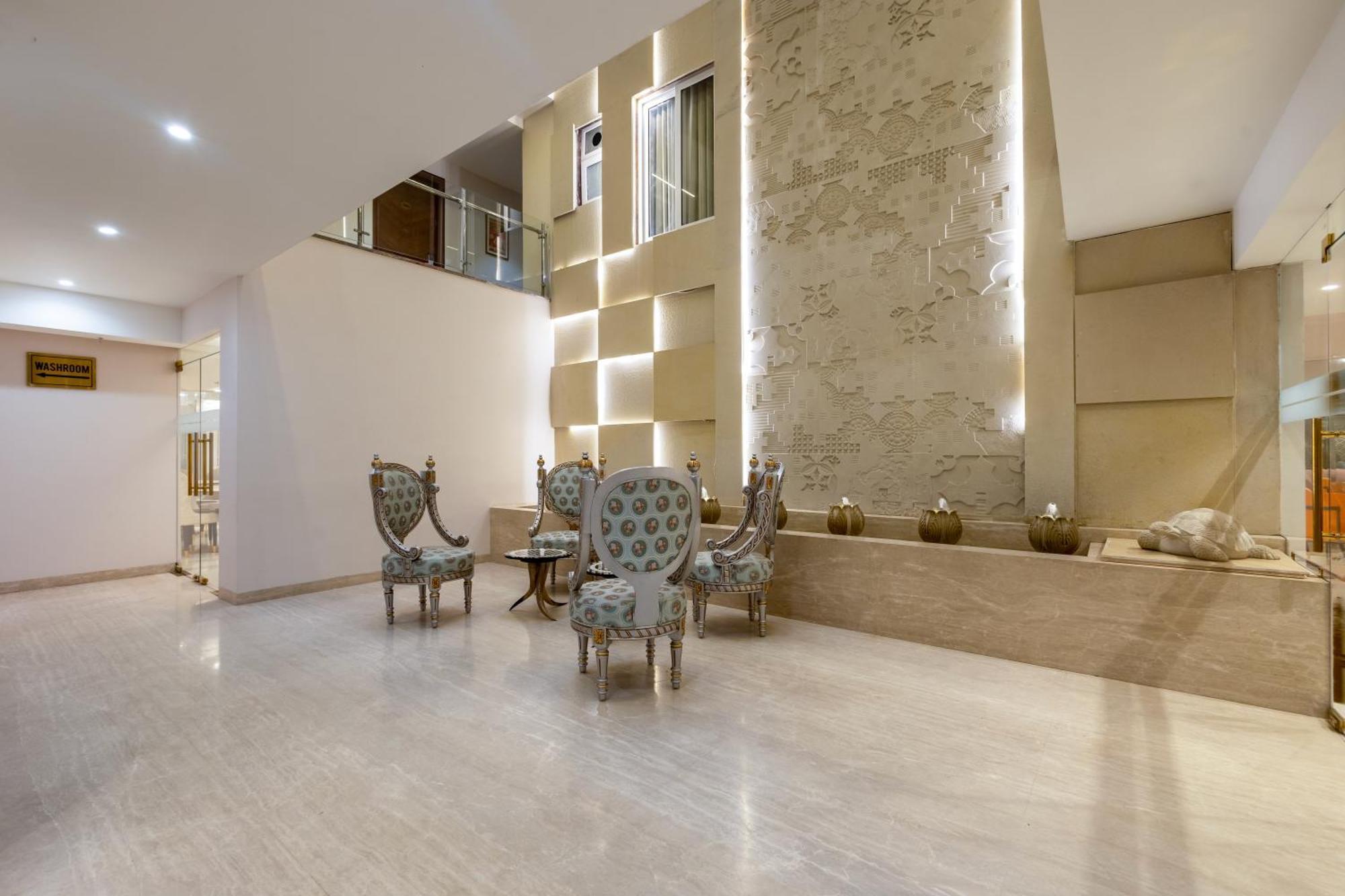 Hotel Ginger Palace Delhi Airport New Delhi Exterior foto